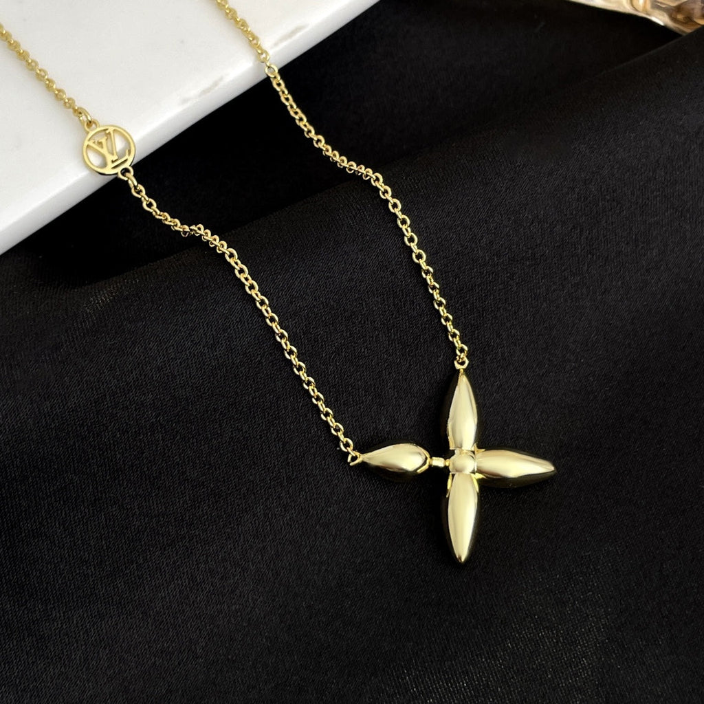LOUIS VUITTON LOUISETTE GOLD NECKLACE