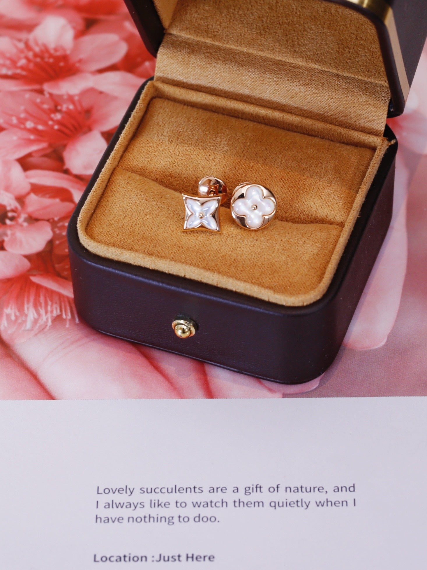 LOUIS VUITTON STAR AND SUN PINK GOLD MOP STUD EARRINGS