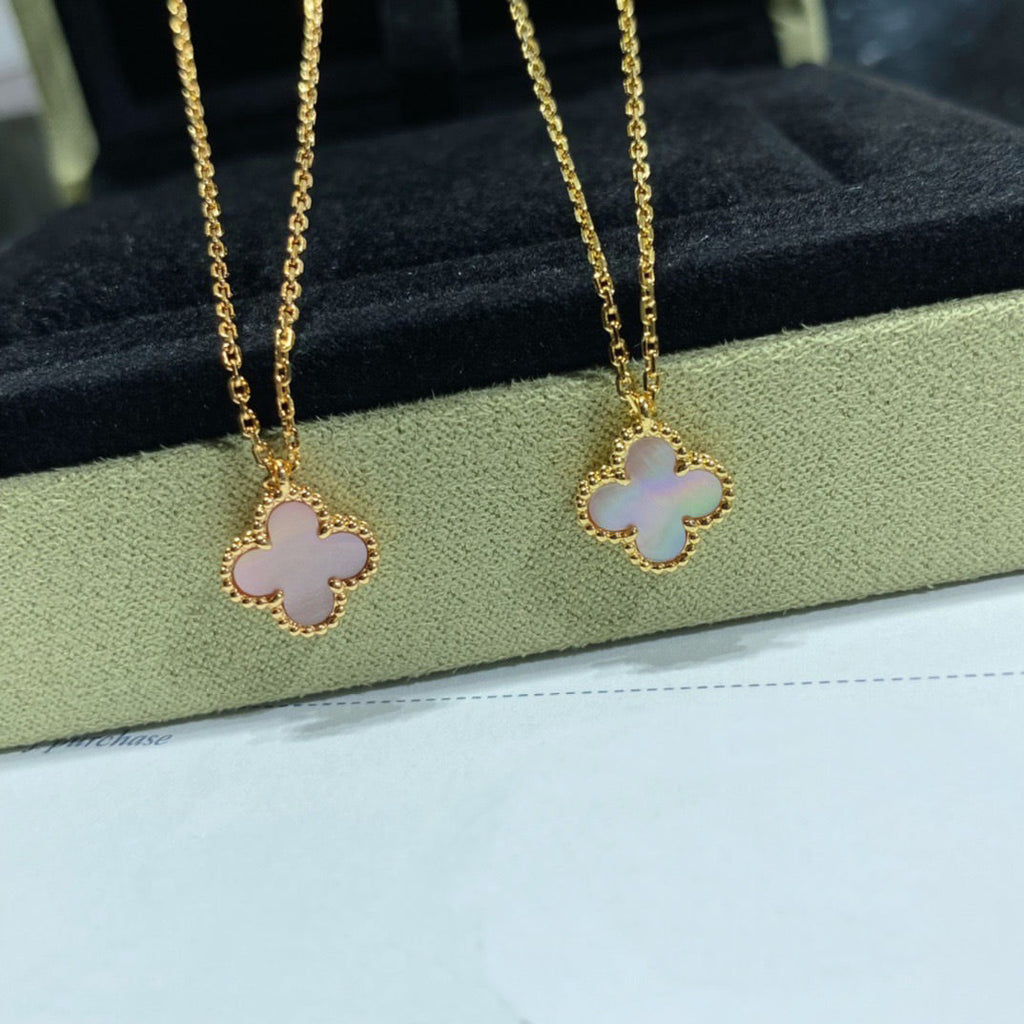 VCA CLOVER 9.5MM PINK MOTHER OF PEARL SINGLE FLOWER NECKLACE
