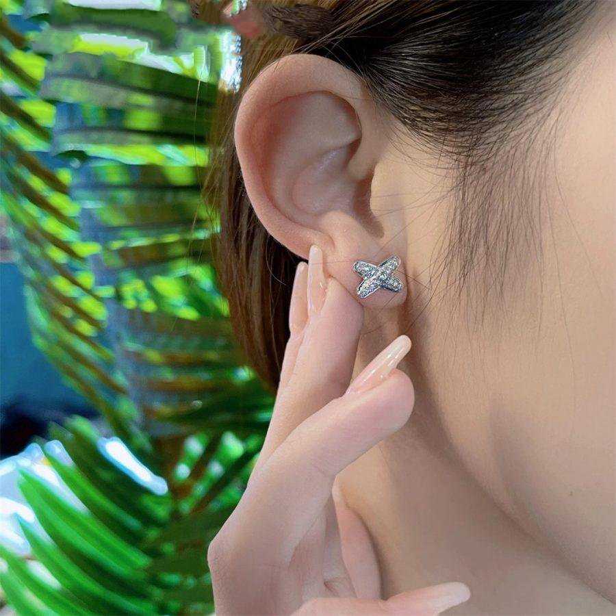 CHAUMET JEUX DE SILVER DIAMOND EARRINGS